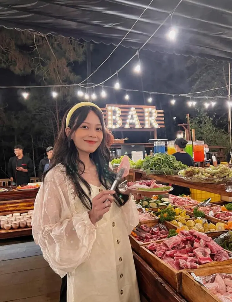 Đến 20 Forest BBQ and More thưởng thức buffet giữa n&uacute;i rừng Đ&agrave; Lạt 4