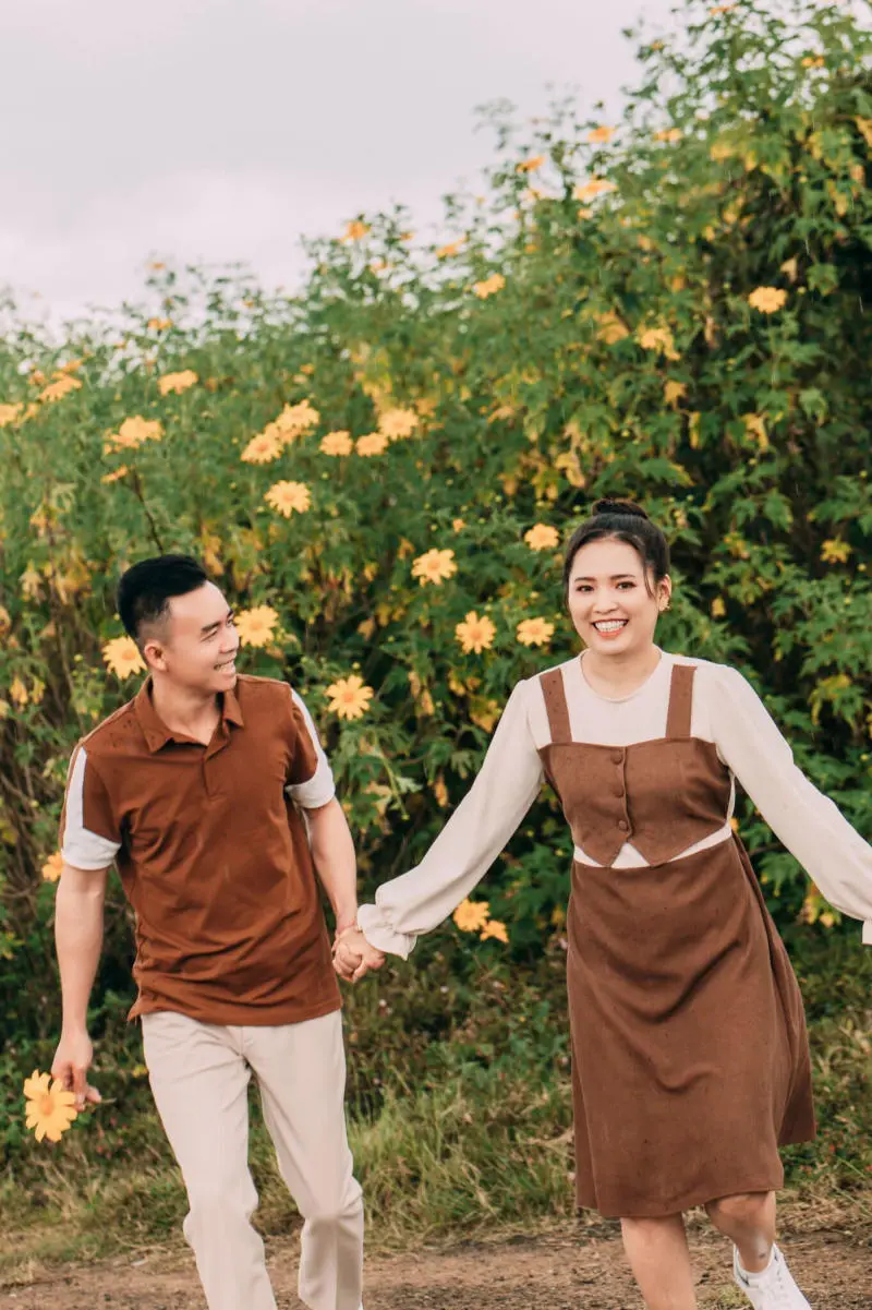 M&ugrave;a hoa d&atilde; quỳ Đ&agrave; Lạt nở rộ đẹp m&ecirc; mẩn khắp phố phường 8