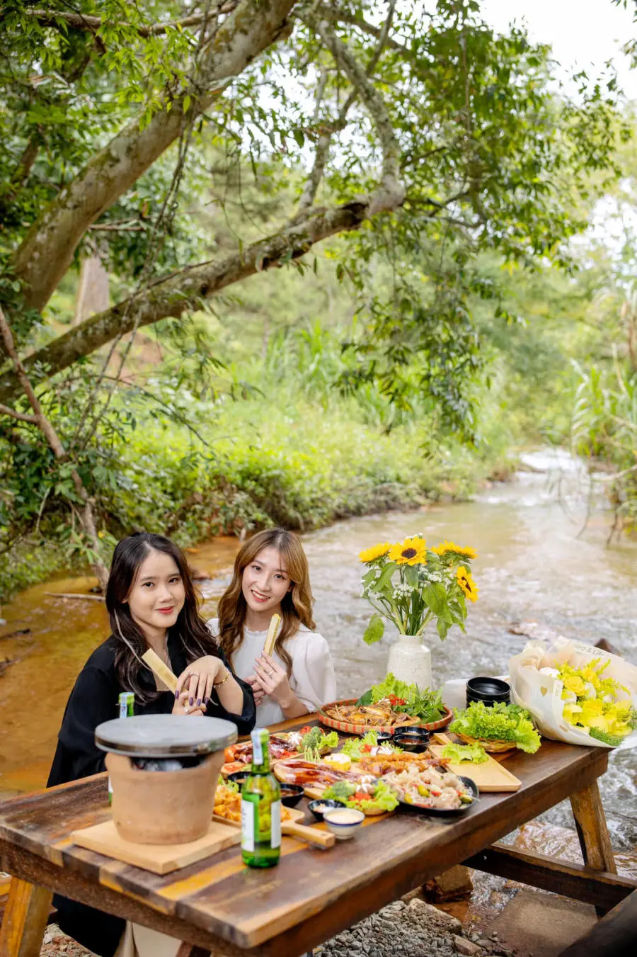 Nh&agrave; B&ecirc;n Suối cực chill cho những t&acirc;m hồn cần t&igrave;m về miền an y&ecirc;n 10