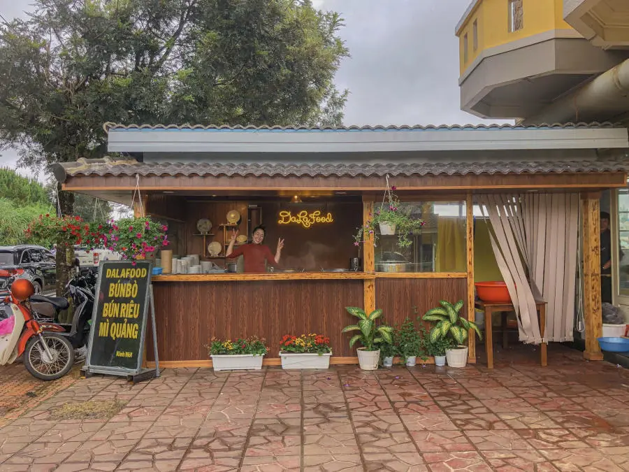 Review qu&aacute;n B&uacute;n b&ograve; Dalafood trứ danh c&oacute; hấp dẫn như lời đồn 4