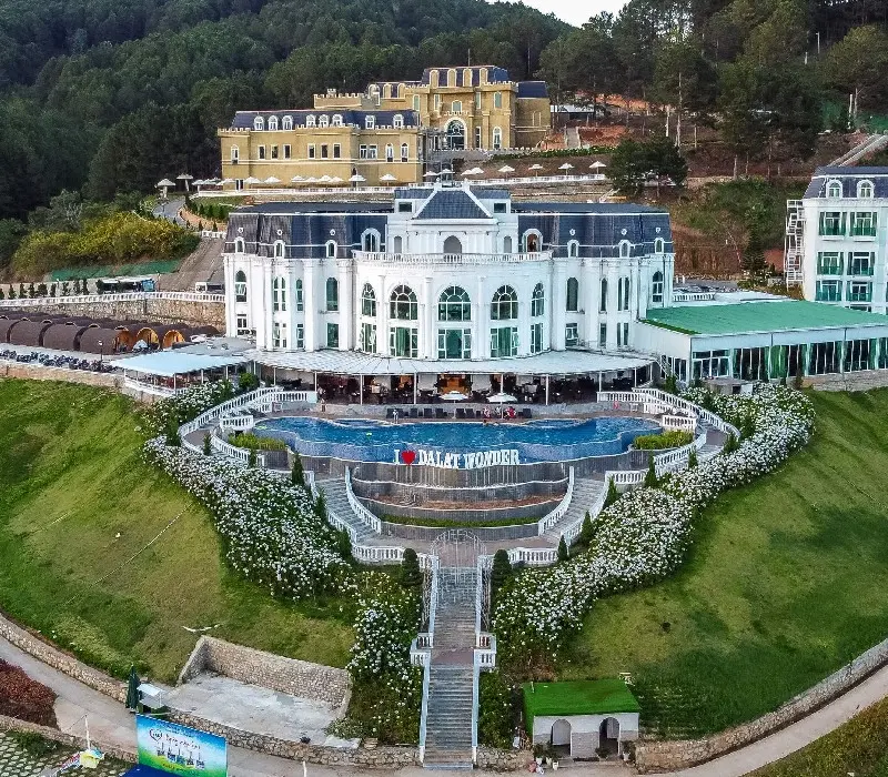 Dalat Wonderland: Thiên đường giải trí độc đáo giữa lòng Đà Lạt
