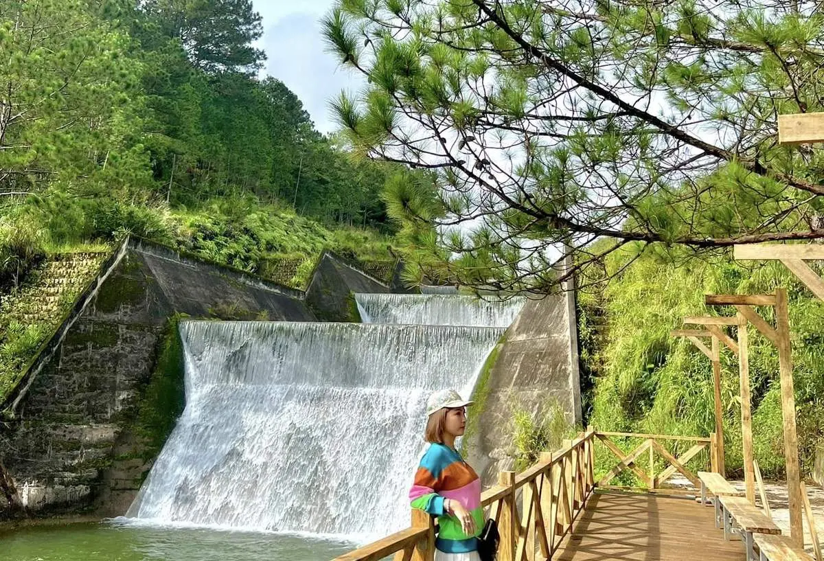 Đập tràn Hồ Tuyền Lâm, vẻ đẹp thanh mát giữa lòng Đà Lạt