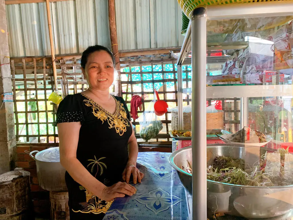 B&uacute;n c&aacute; 5 Mến Thoại Sơn, qu&aacute;n b&igrave;nh d&acirc;n nổi tiếng tại An Giang 2