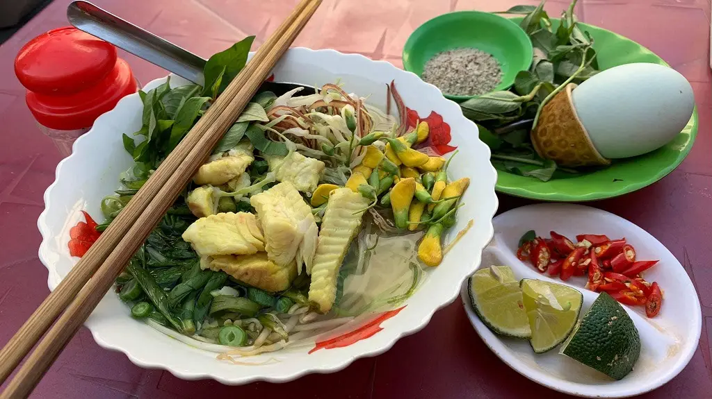 B&uacute;n c&aacute; Ch&acirc;u Đốc, đặc sản trứ danh của đất An Giang 6