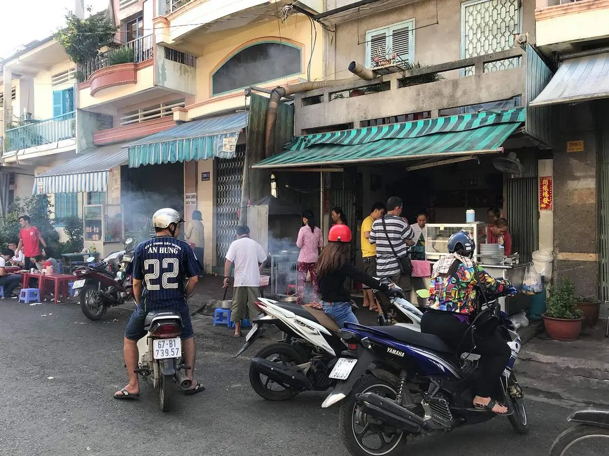 Cơm tấm Long Xuy&ecirc;n, m&oacute;n ăn đơn giản nhưng đầy cuốn h&uacute;t 6