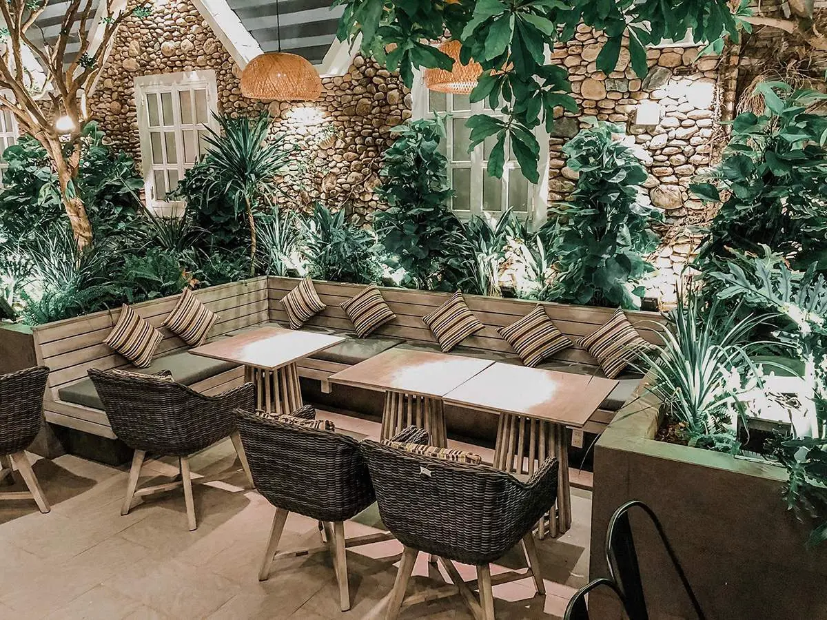 Đi tìm những Quán cafe vintage ở An Giang chuẩn thời “ông bà anh” 8