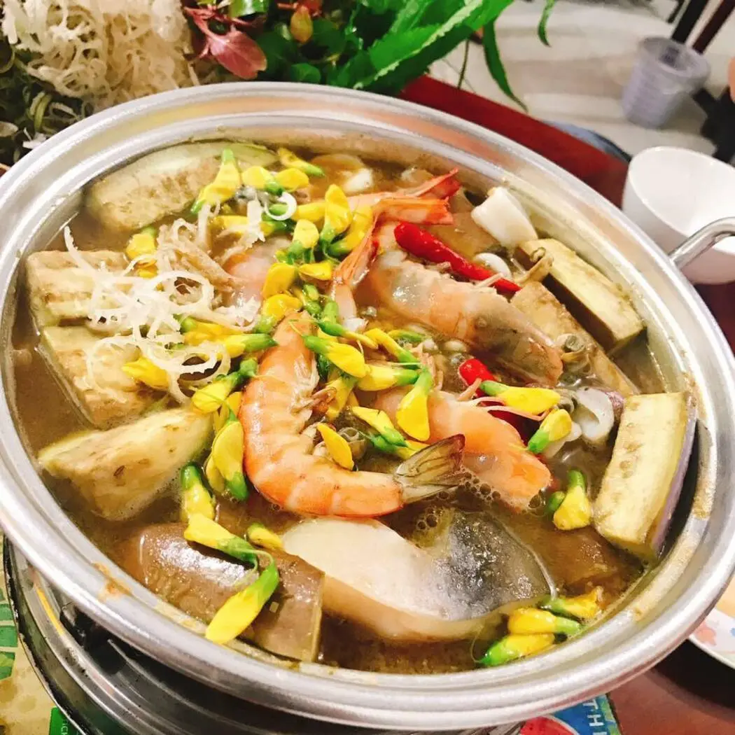 Kh&aacute;m ph&aacute; lẩu mắm Hiếu Mi&ecirc;nn đậm đ&agrave; chuẩn vị miền T&acirc;y 6