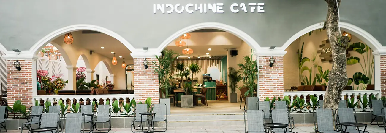 Indochine Cafe và không gian như một tòa lâu đài giữa thành phố