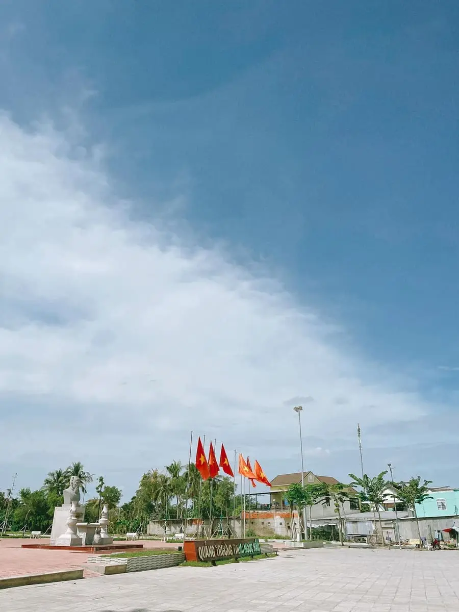 Đền thờ Thoại Ngọc Hầu, điểm đến t&acirc;m linh nổi tiếng xứ Ch&acirc;u Đốc An Giang 6