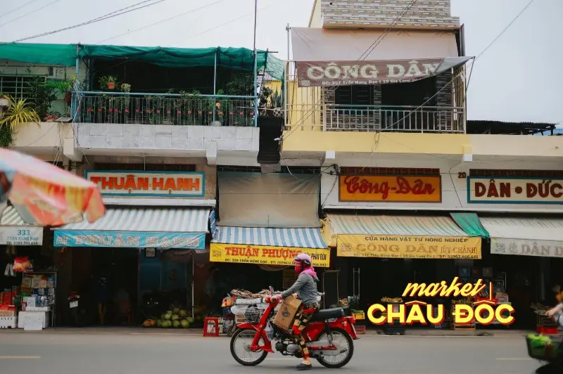 Lạc lối ở Chợ Ch&acirc;u Đốc, thủ phủ mắm của v&ugrave;ng Nam Bộ 3
