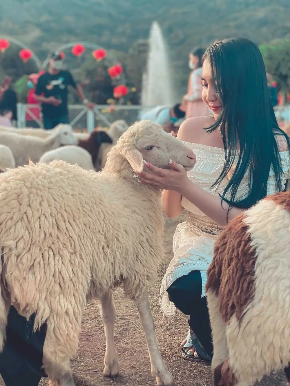 Ph&aacute; đảo khu du lịch An Hảo c&ugrave;ng c&ocirc; n&agrave;ng xinh đẹp đến từ An Giang 4