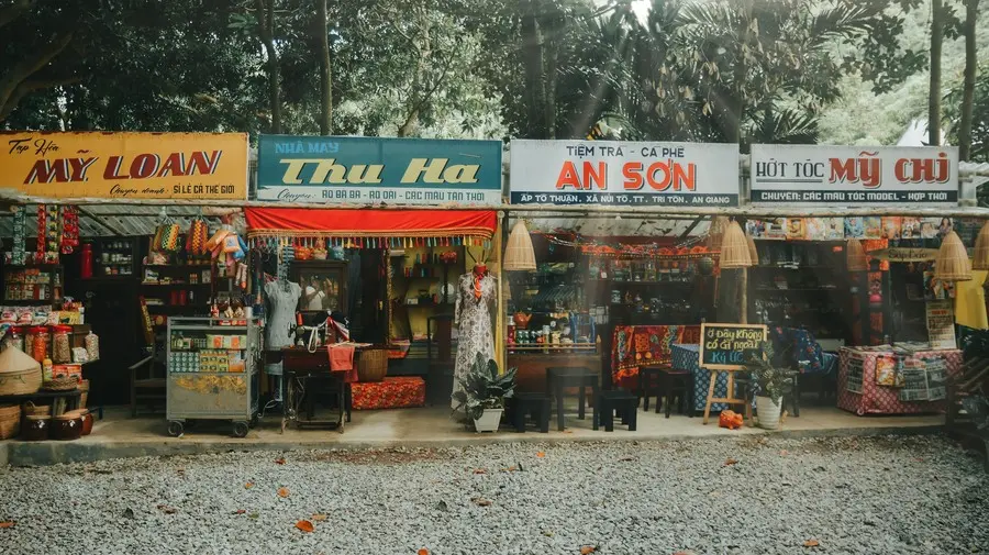 Vẻ đẹp lặng lẽ của An Sơn Tr&agrave; Qu&aacute;n, điểm hẹn nhẹ nh&agrave;ng tại Tri T&ocirc;n 2