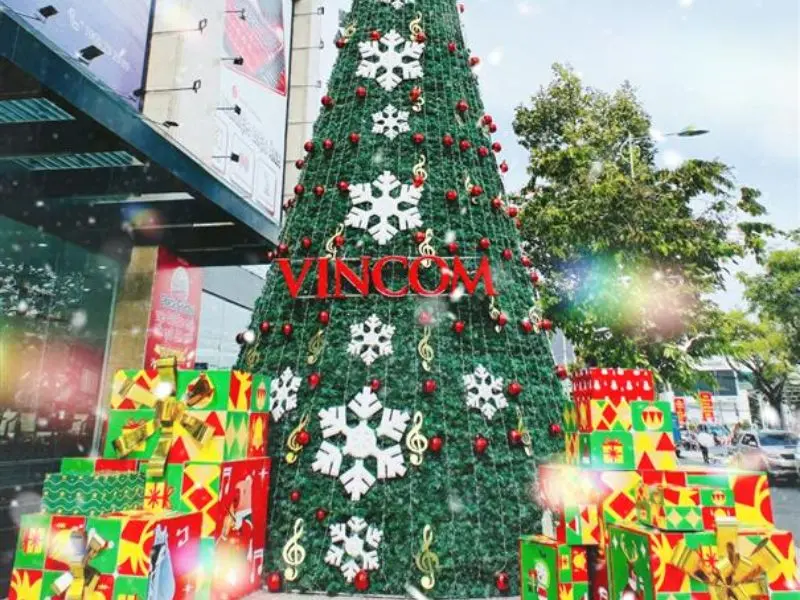 Vincom Long Xuy&ecirc;n c&oacute; g&igrave; mới m&agrave; ai cũng rủ nhau đi? 5