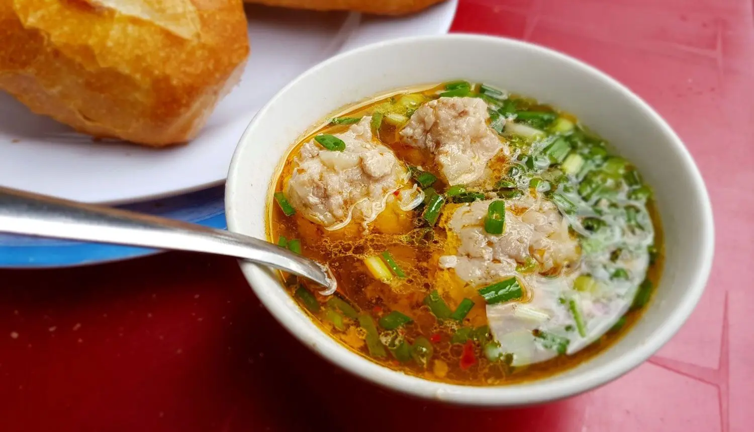 B&aacute;nh m&igrave; x&iacute;u mại c&ocirc; Kiếu, lựa chọn ho&agrave;n hảo cho bữa s&aacute;ng đủ vị 4