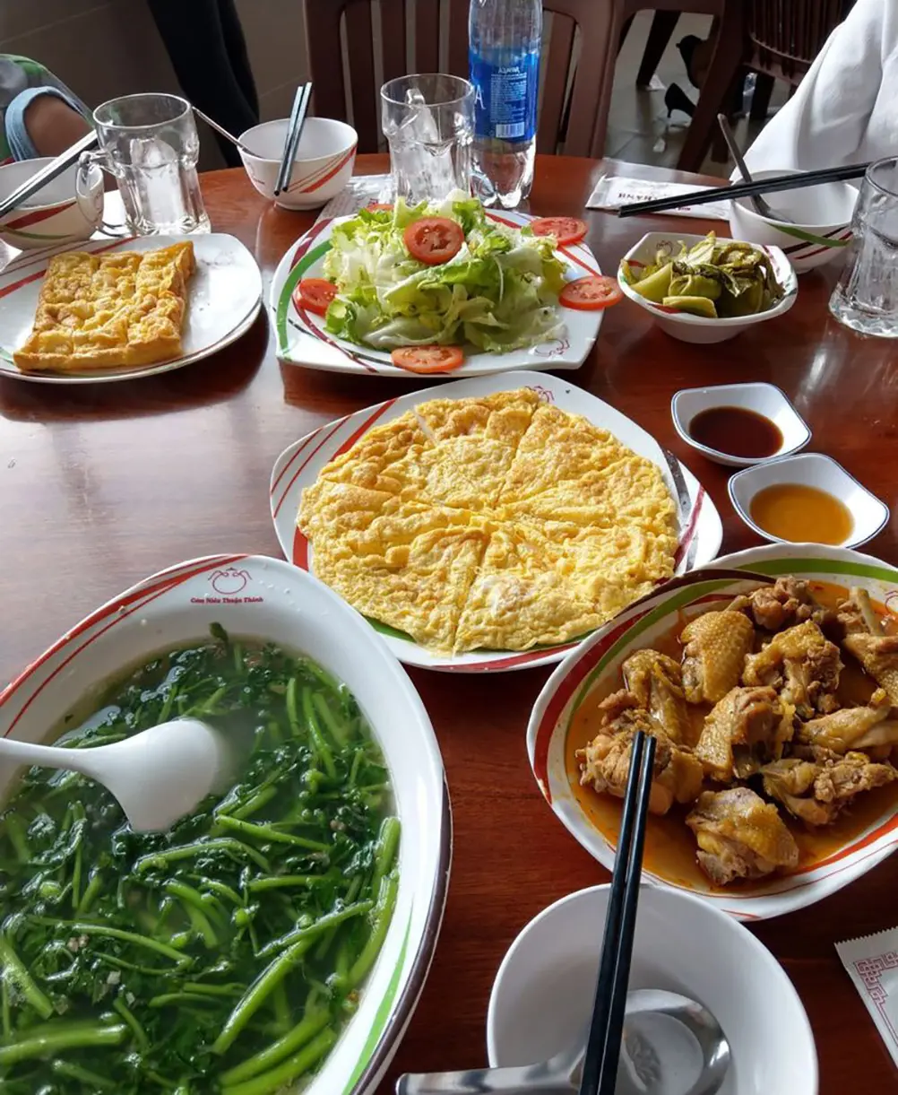 Bỏ t&uacute;i top qu&aacute;n ngon Bảo Lộc si&ecirc;u chất lượng cho hội s&agrave;nh ăn 9