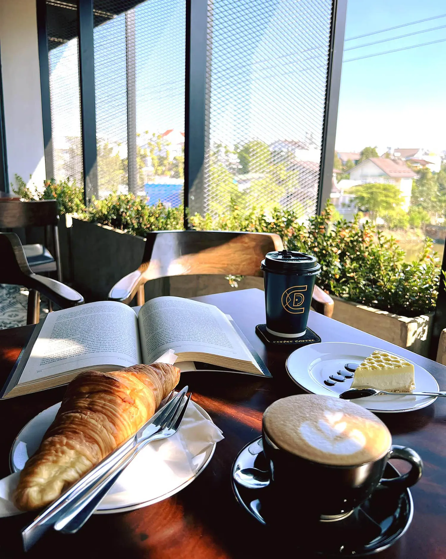 CeeDee Coffee, g&oacute;c nhỏ cho những người th&iacute;ch chill 3