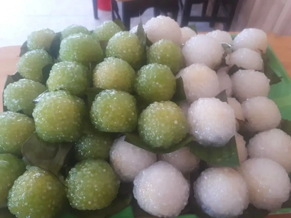 Đến Ch&egrave; Thảo Uy&ecirc;n thưởng thức m&oacute;n tr&aacute;ng miệng thơm lừng, b&eacute;o ngậy 8