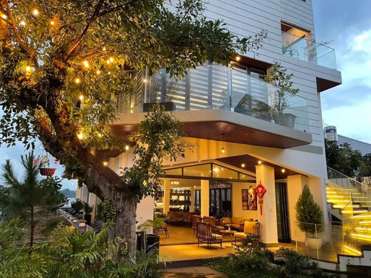 Đến Passion Garden Coffee thưởng thức menu ngọt ng&agrave;o, l&ecirc;n ảnh outfit si&ecirc;u xịn s&ograve; 18