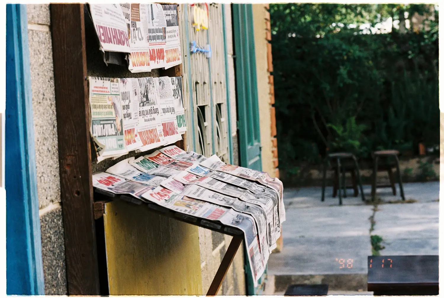 Gh&eacute; tiệm Cafe C&ocirc; B&ocirc;ng t&igrave;m về một n&eacute;t ho&agrave;i cổ giữa l&ograve;ng th&agrave;nh phố 11