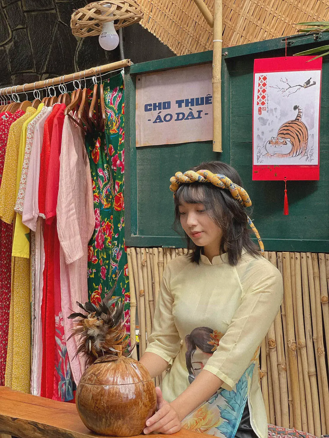 Gh&eacute; tiệm Cafe C&ocirc; B&ocirc;ng t&igrave;m về một n&eacute;t ho&agrave;i cổ giữa l&ograve;ng th&agrave;nh phố 12