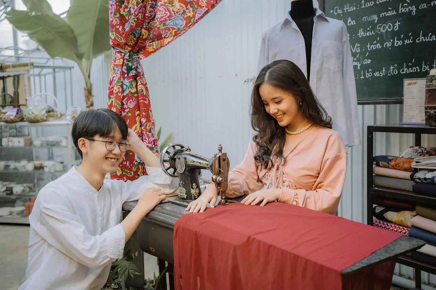Gh&eacute; tiệm Cafe C&ocirc; B&ocirc;ng t&igrave;m về một n&eacute;t ho&agrave;i cổ giữa l&ograve;ng th&agrave;nh phố 9