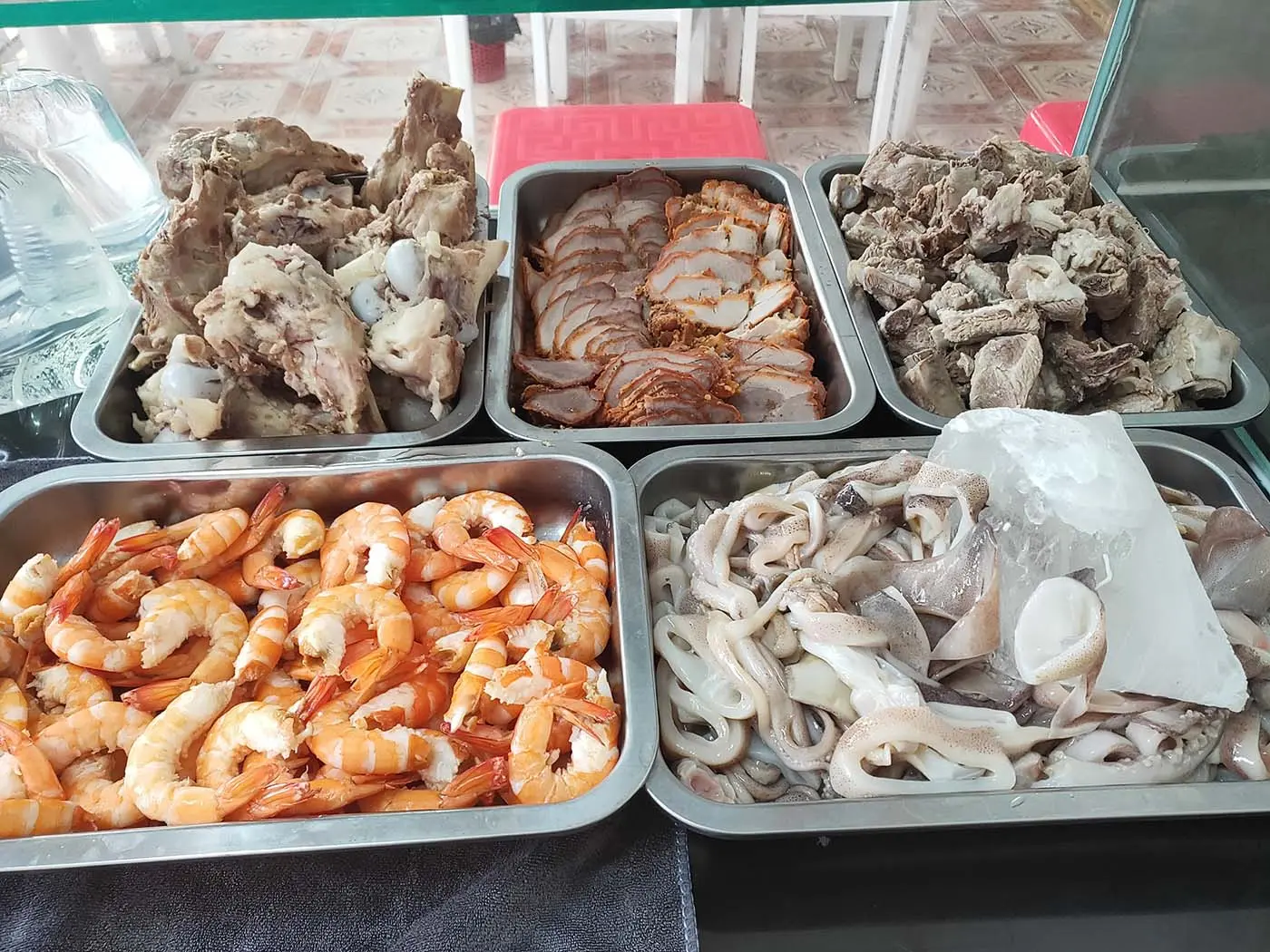 Hủ tiếu Mực A Bổ, qu&aacute;n quen của bao t&iacute;n đồ s&agrave;nh ăn tại Bảo Lộc 3