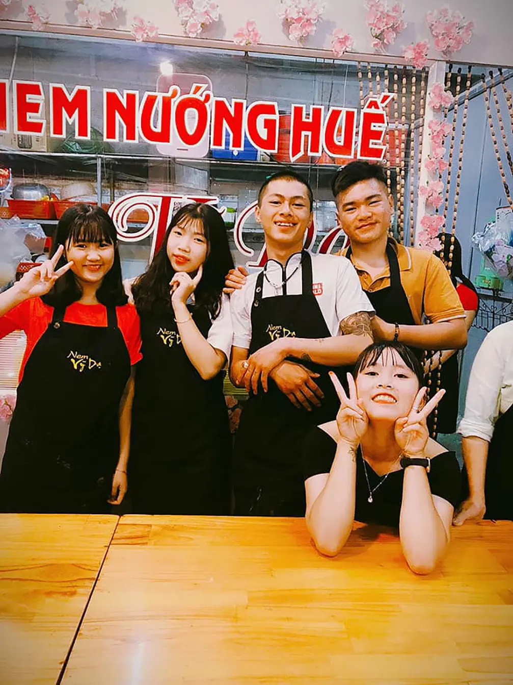 Nem nướng Huế Vĩ Dạ Bảo Lộc, sức l&ocirc;i cuốn kh&oacute; c&oacute; thể chối từ 6