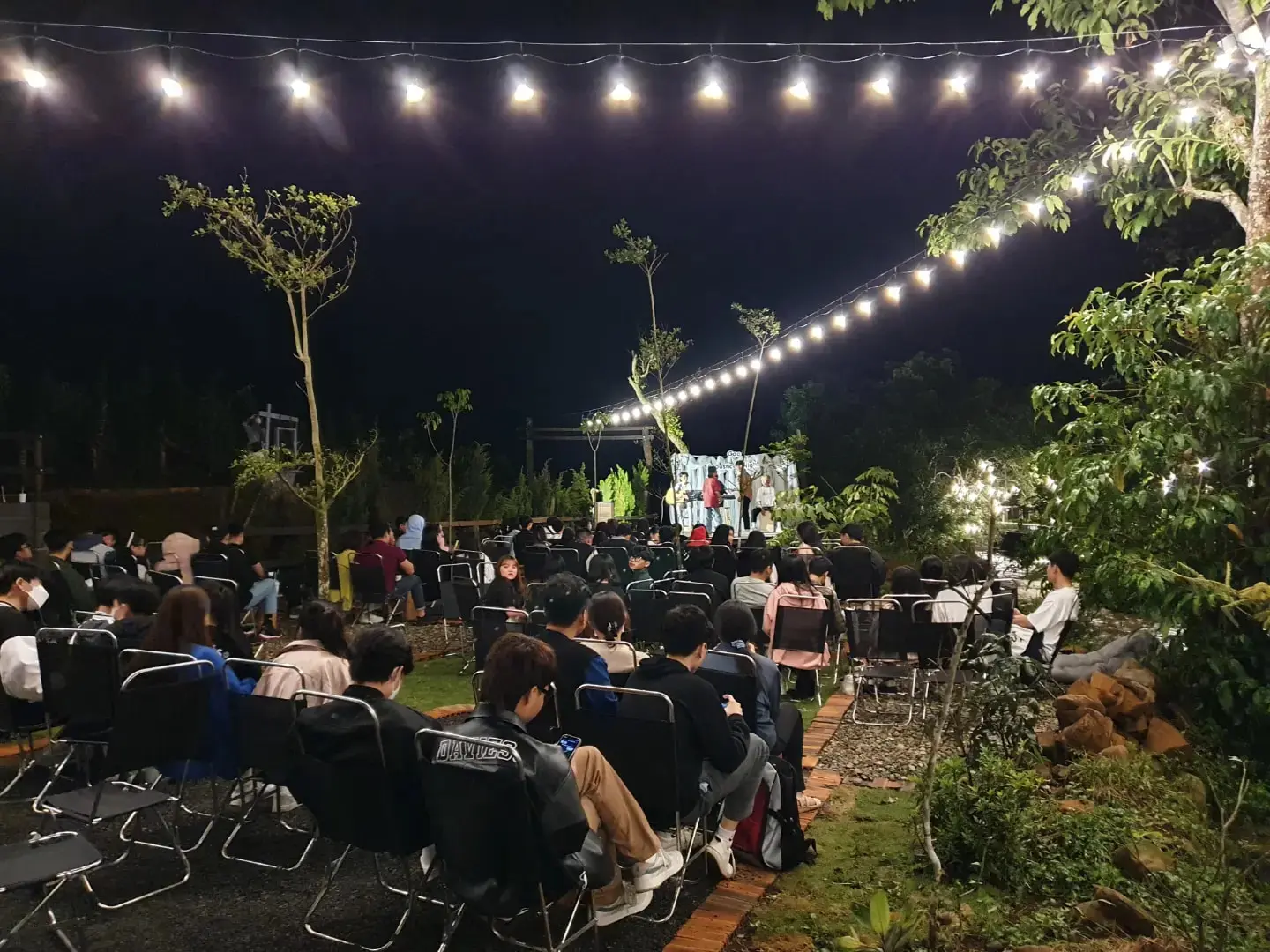 Nh&agrave; của Gạo, qu&aacute;n c&agrave; ph&ecirc; đậm chất chill 7