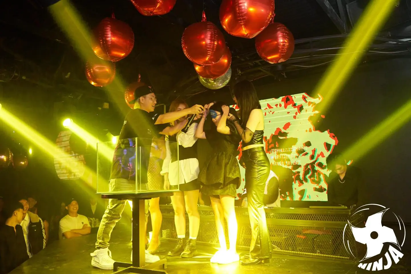 Ninja Pub StreetBeer, kh&ocirc;ng gian đậm chất Nhật Bản của giới trẻ Bảo Lộc 9