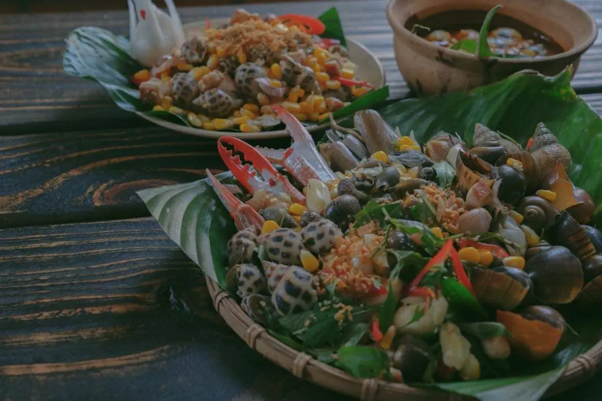 Đến quán Ốc Niêu, đã được ăn ngon lại còn có hình xịn rinh về
