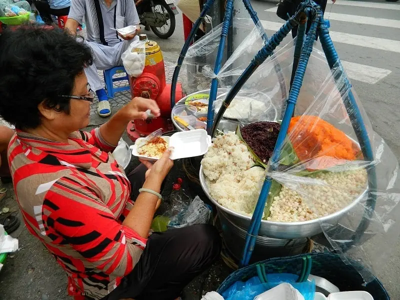 Gh&eacute; Chợ Bến Tre kh&aacute;m ph&aacute; c&aacute;c m&oacute;n ăn vặt thơm ngon trứ danh 4