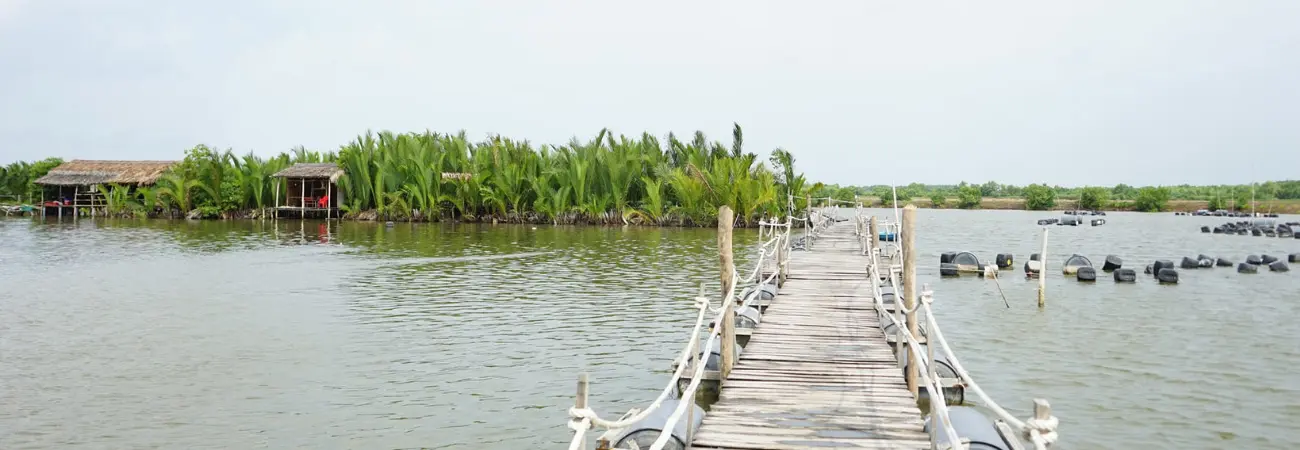 Ghé Nông trại Người Giữ Rừng khám phá thiên nhiên xứ dừa