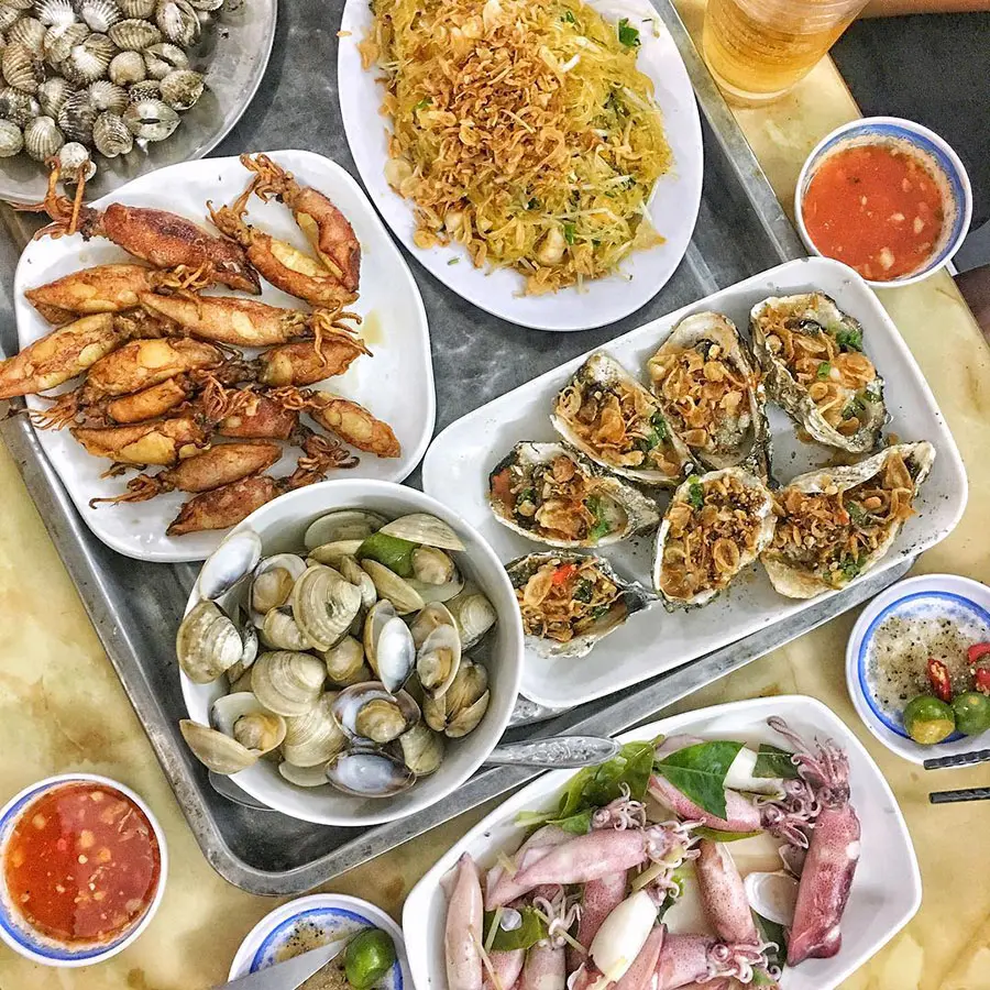 Ẩm thực biển Thạnh Ph&uacute;, điểm nhấn đặc sắc trong văn ho&aacute; ăn uống bản địa 2