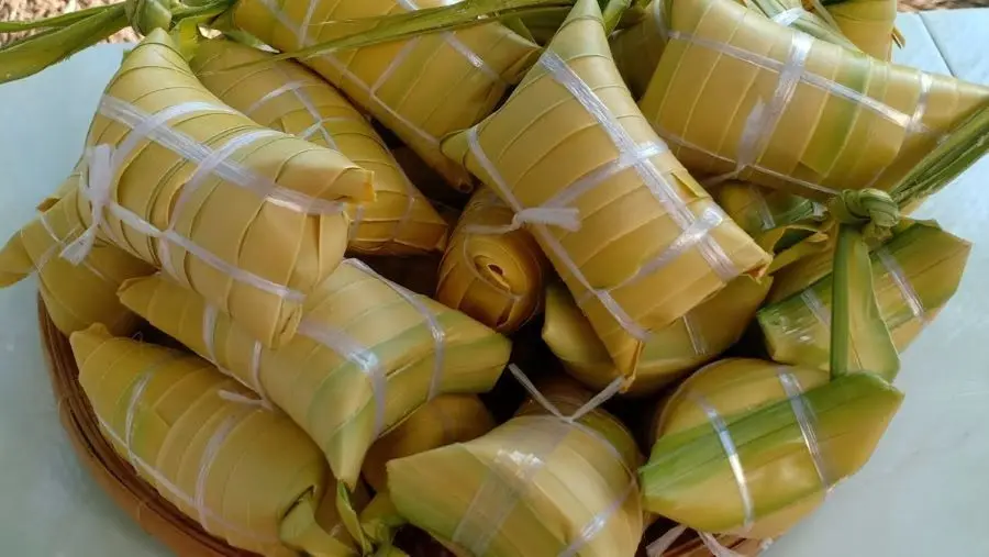 Bánh lá dừa Bến Tre dẻo thơm khiến bạn ăn vào liền xao xuyến 2