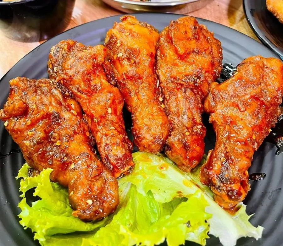 Chicken Plus Bến Tre, nh&agrave; h&agrave;ng chuy&ecirc;n phục vụ c&aacute;c m&oacute;n g&agrave; 4