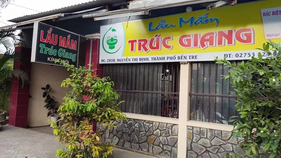 Gh&eacute; lẩu mắm Tr&uacute;c Giang, thưởng thức đặc sản miền T&acirc;y thứ thiệt 2