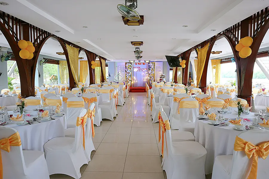 Gh&eacute; Nh&agrave; h&agrave;ng nổi TTC Bến Tre thưởng thức menu đặc sản hấp dẫn 6
