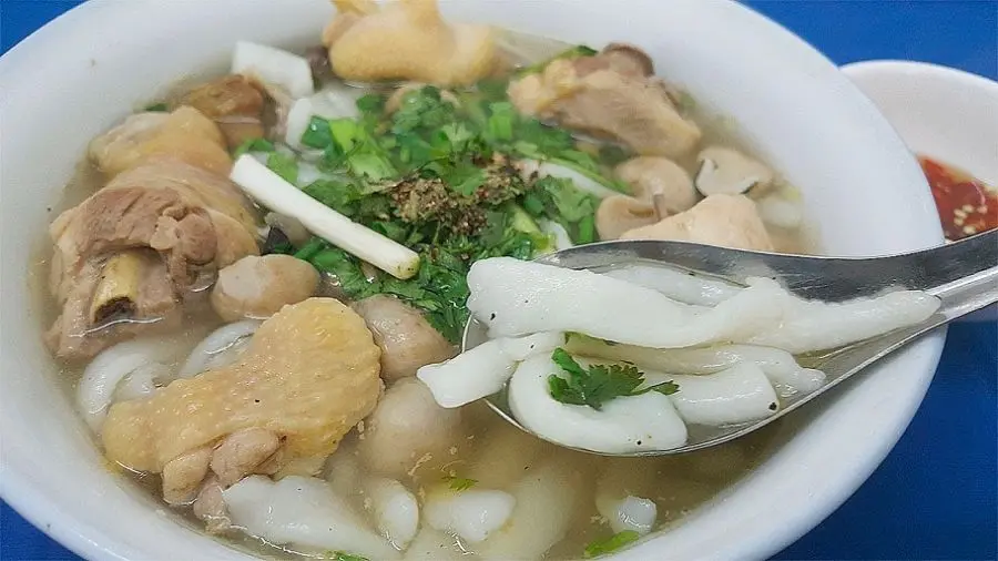 Khám phá bánh canh bột xắt Bến Tre đã ăn là chỉ có ghiền 2