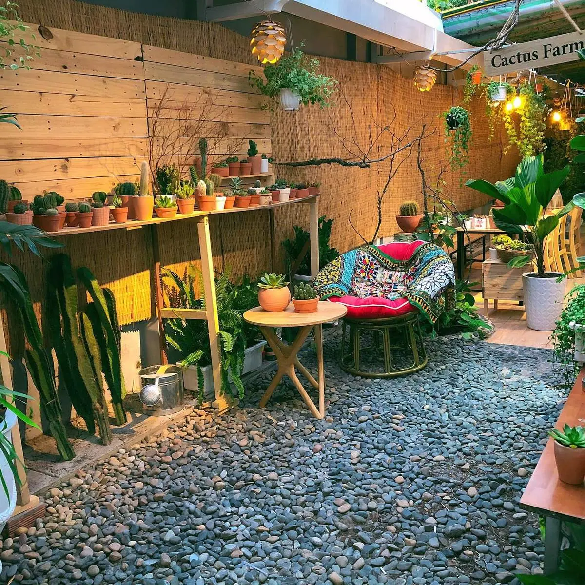 Đến ngay Art House Coffee như lạc v&agrave;o studio xịn s&ograve; 6