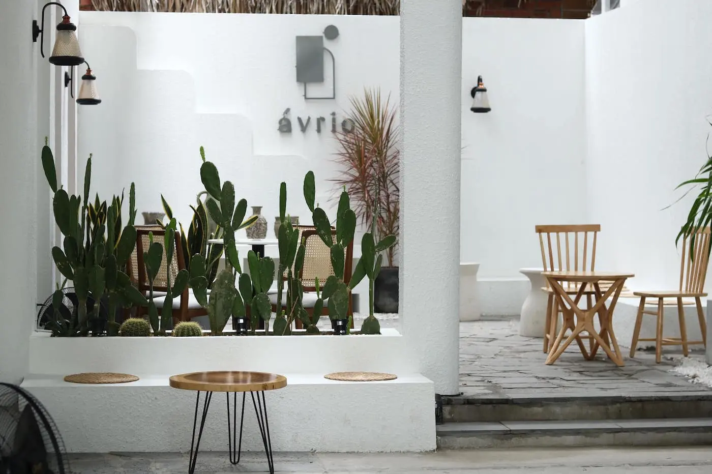 Đến ngay ASVRIO Coffee như lạc lối v&agrave;o xứ sở Bắc &Acirc;u 7