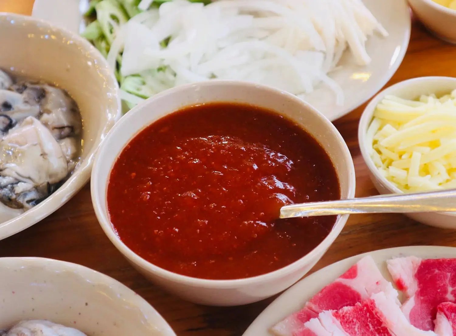 Đến ngay B&ograve; H&agrave;u Sốt Zozo thưởng thức thịt b&ograve; hảo hạng 13
