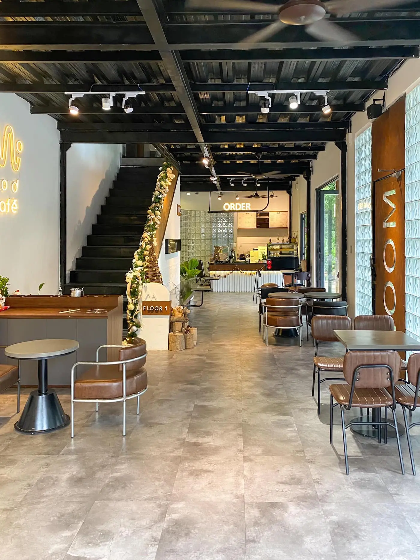 Đến ngay Mood Coffee thưởng thức menu ngọt ng&agrave;o, săn view cực ngầu 6