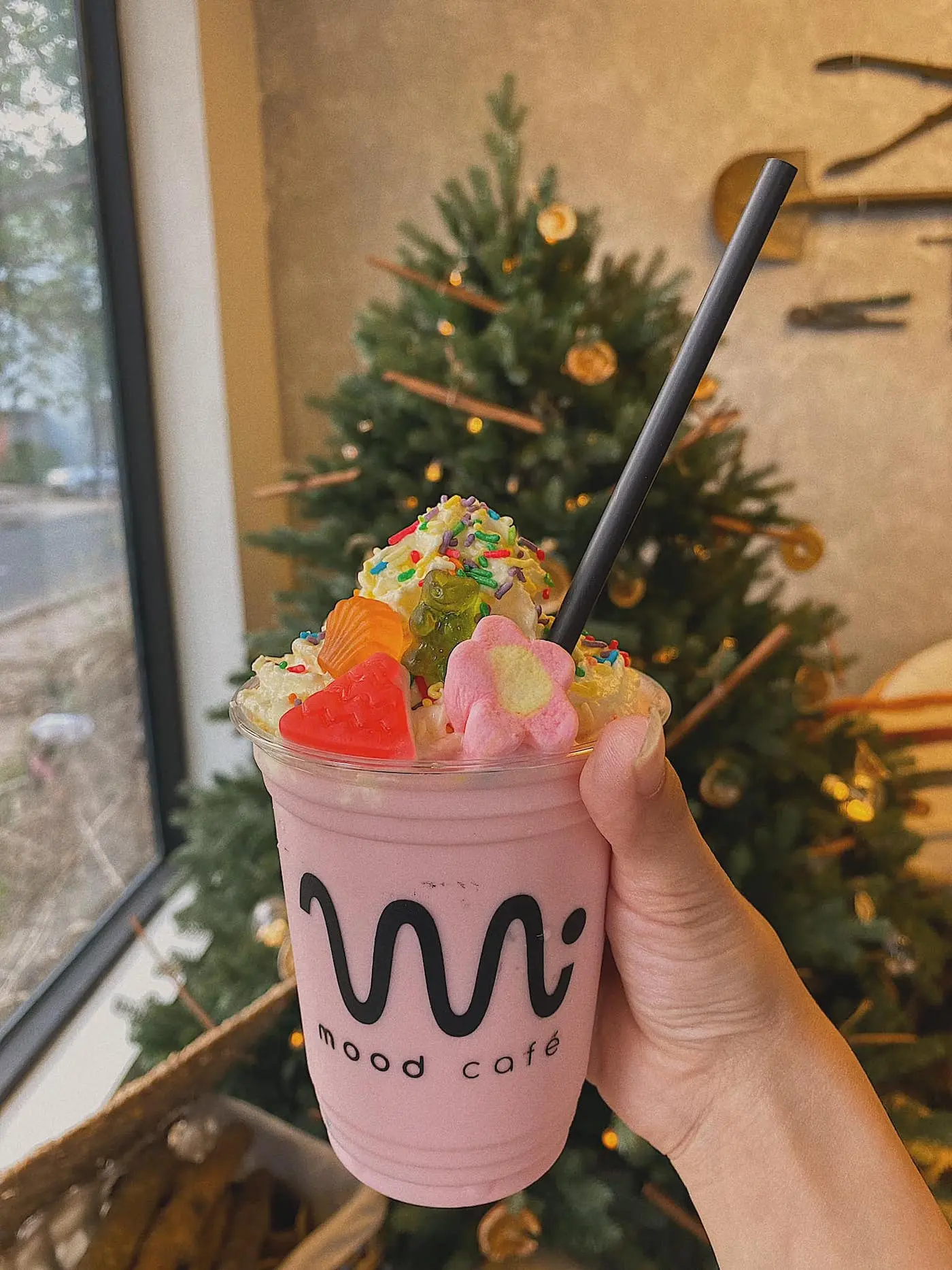 Đến ngay Mood Coffee thưởng thức menu ngọt ng&agrave;o, săn view cực ngầu 17