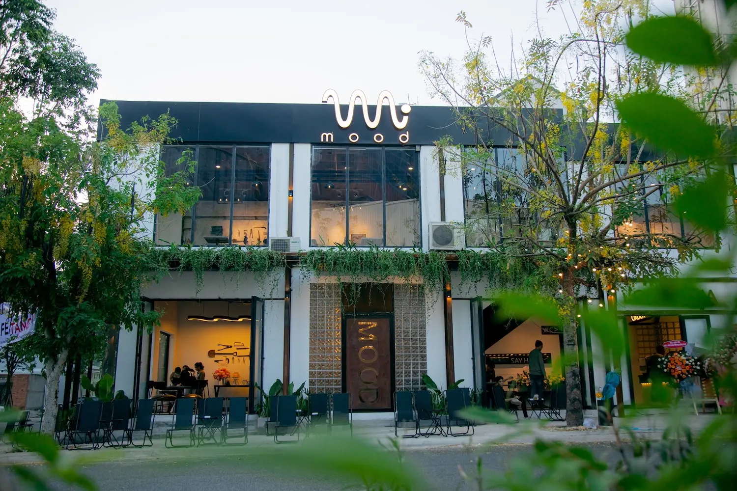 Đến ngay Mood Coffee thưởng thức menu ngọt ng&agrave;o, săn view cực ngầu 2