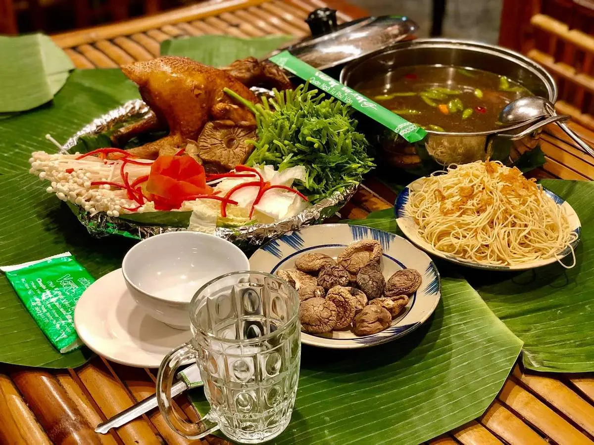 Đến Vườn Măng Qu&aacute;n thưởng thức ẩm thực đồng qu&ecirc; đặc sắc 10