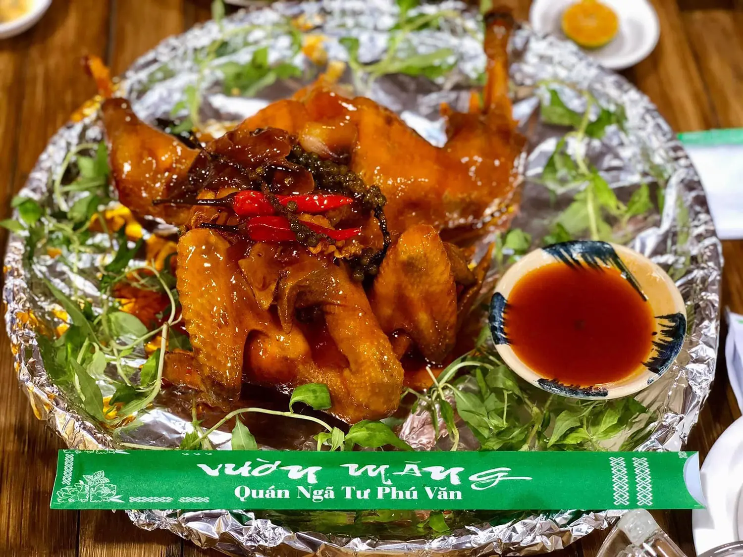 Đến Vườn Măng Qu&aacute;n thưởng thức ẩm thực đồng qu&ecirc; đặc sắc 9