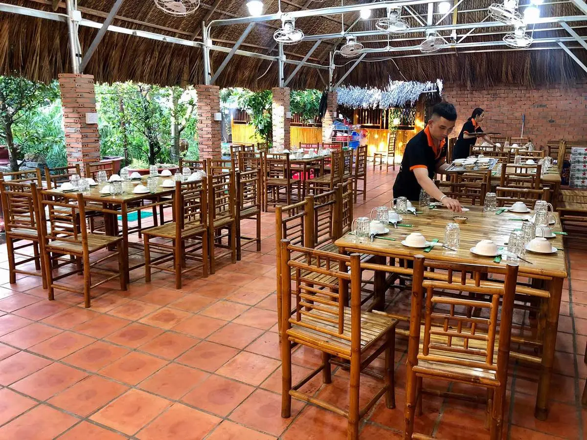 Đến Vườn Măng Qu&aacute;n thưởng thức ẩm thực đồng qu&ecirc; đặc sắc 7