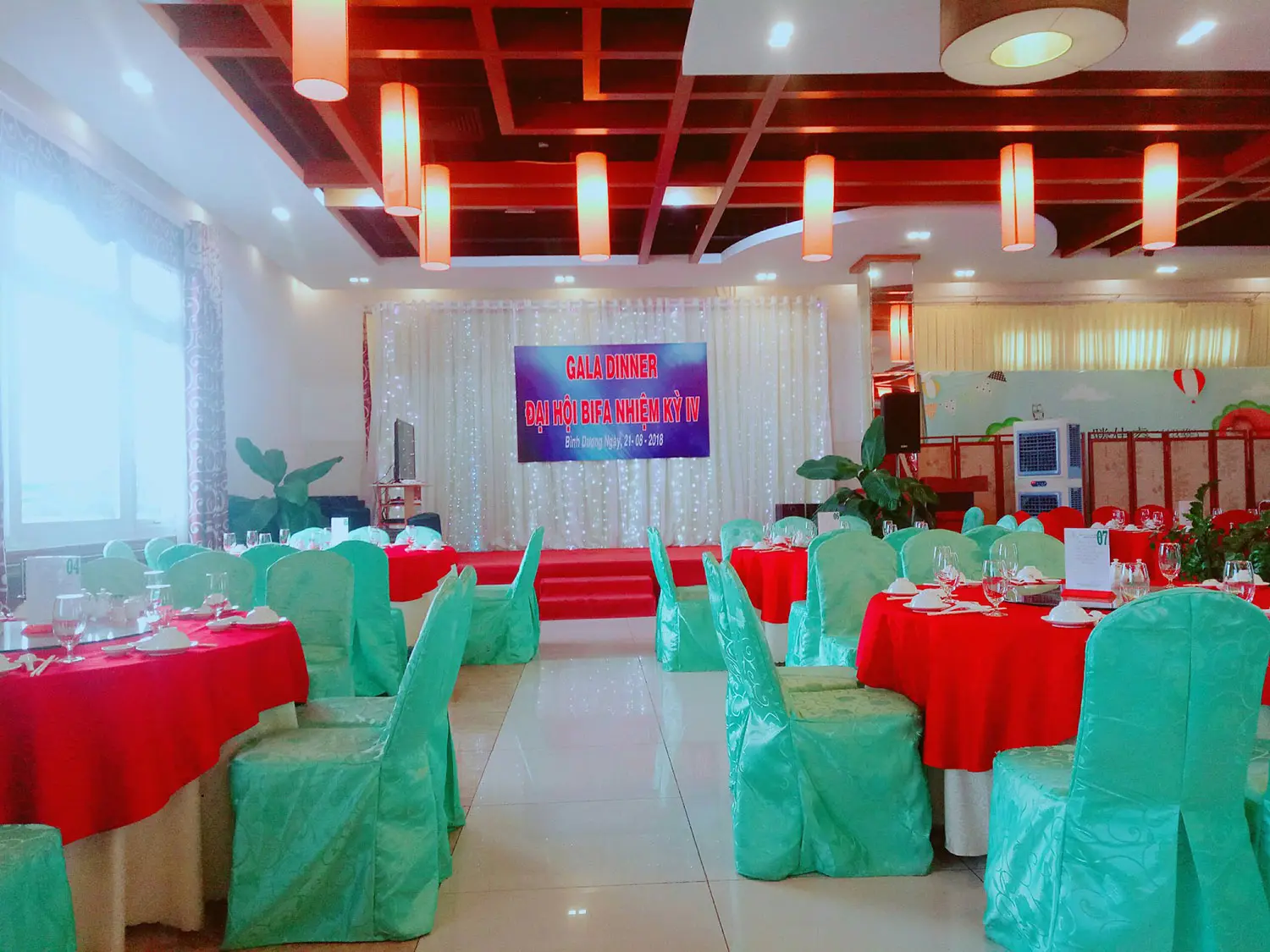 Dừng ch&acirc;n tại nh&agrave; h&agrave;ng Jade Palace trải nghiệm ẩm thực Trung Hoa truyền thống 5
