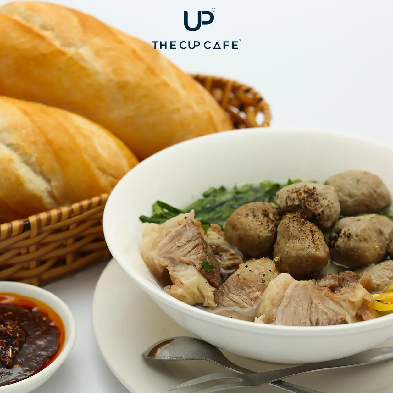 Gh&eacute; ngay The Cup Cafe thưởng thức menu thượng hạng cả ng&agrave;y 18