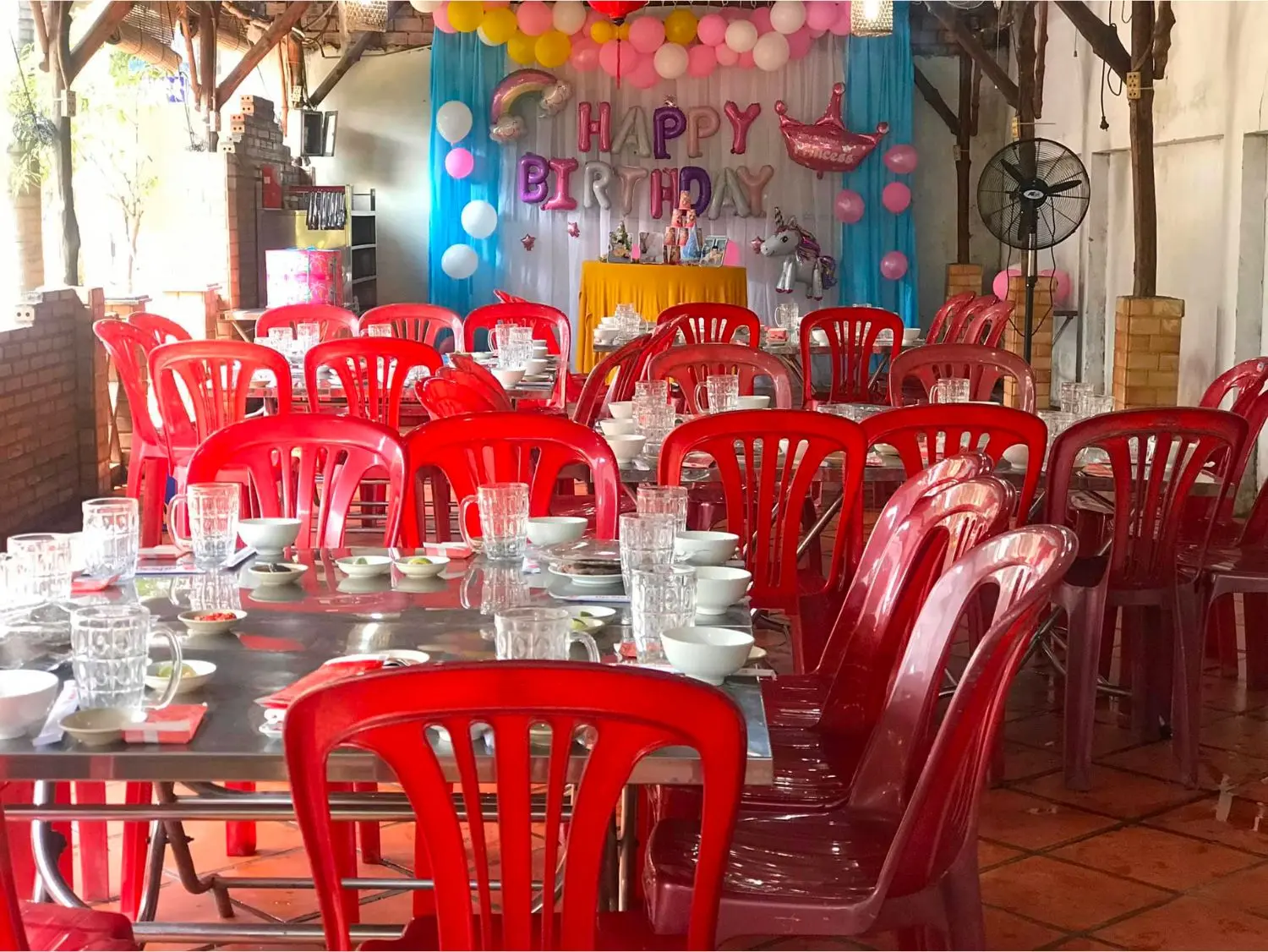 Gh&eacute; Nh&agrave; h&agrave;ng d&ecirc; C&uacute;c Phương thưởng thức đặc sản Ninh B&igrave;nh hấp dẫn 7